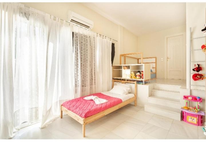 Artemis Villa Near Athens Airport Markópoulon Eksteriør billede