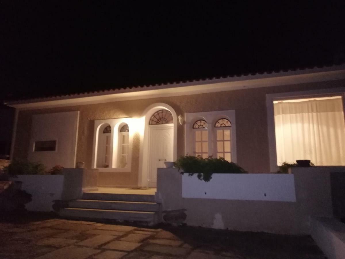 Artemis Villa Near Athens Airport Markópoulon Eksteriør billede