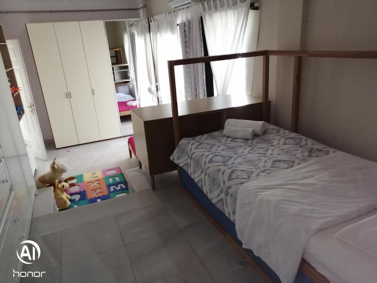 Artemis Villa Near Athens Airport Markópoulon Eksteriør billede